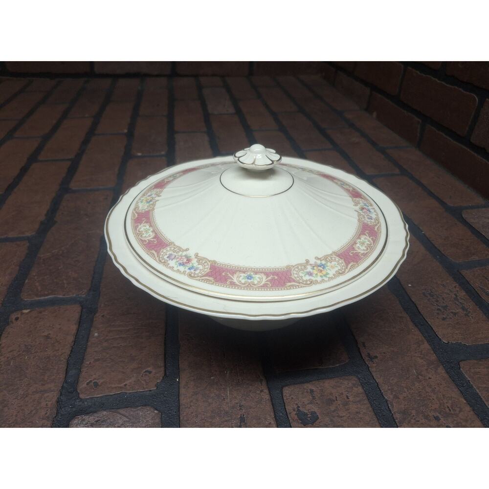 Vintage Federal Shape SYRACUSE China RALEIGH PINK 9" Footed Vegetable w/Lid